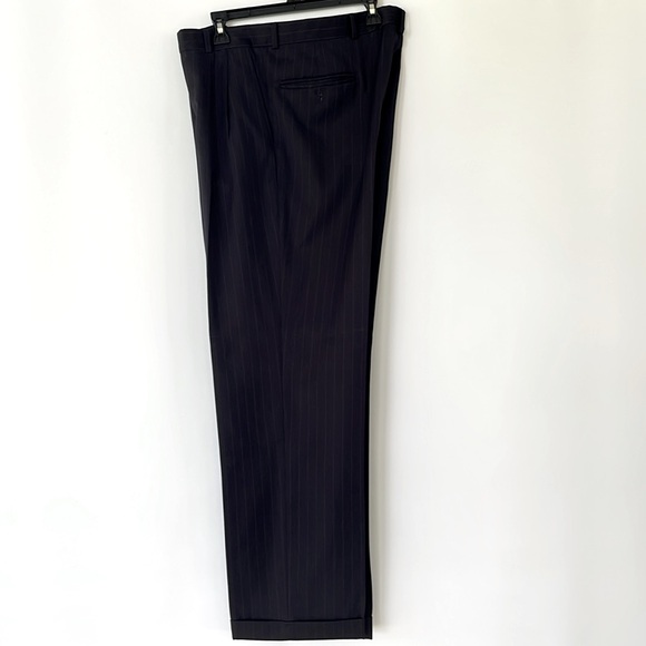 Geoffrey Beene, Black, Pin Striped Suit - Picture 5 of 8